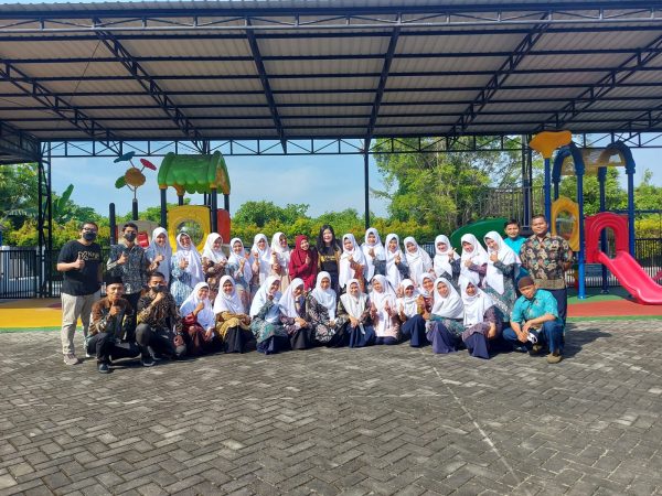 Pelatihan Guru SD AI- Azhar Syifa Budi Pekanbaru